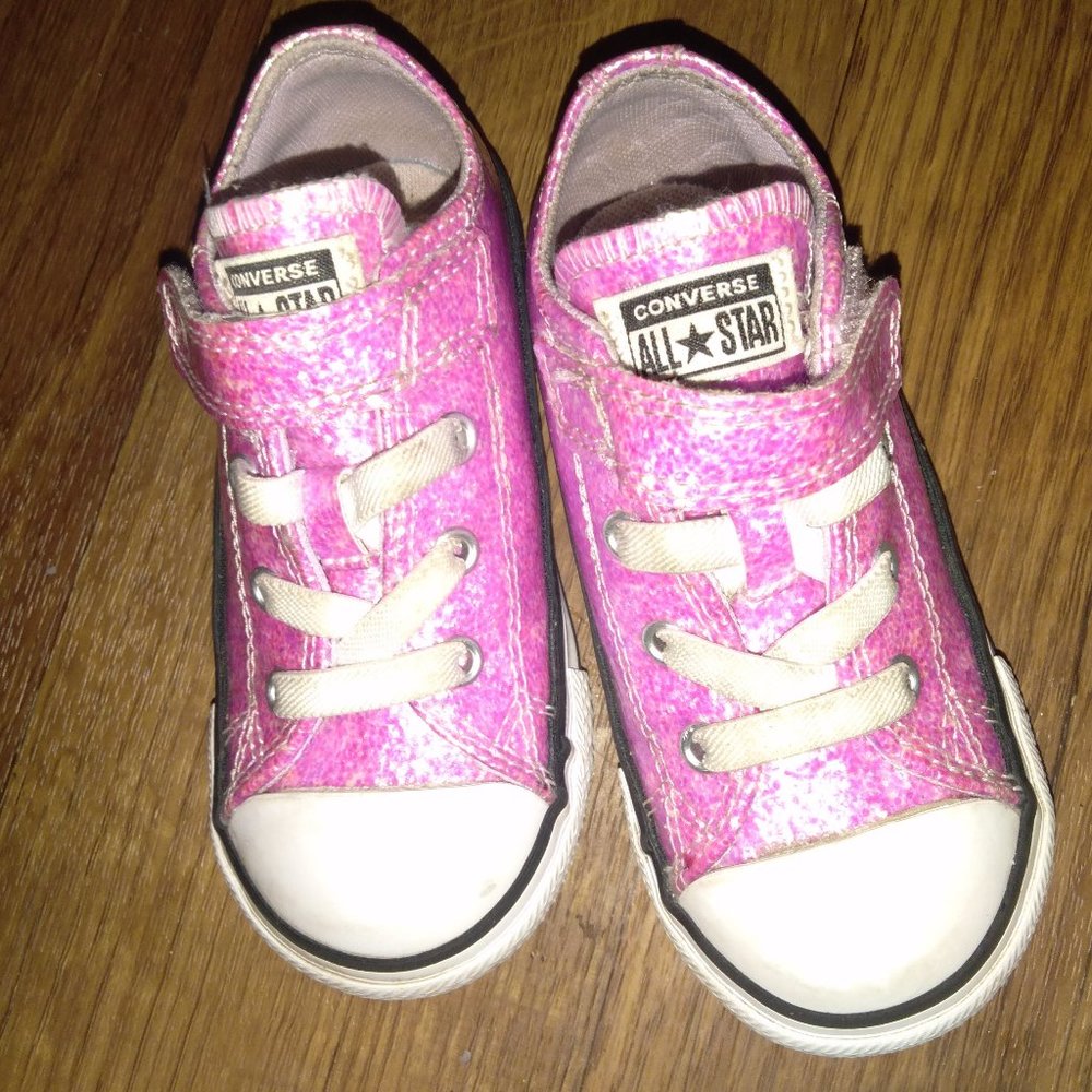 Converse- glitzy sparkly pink chucks! Great condit